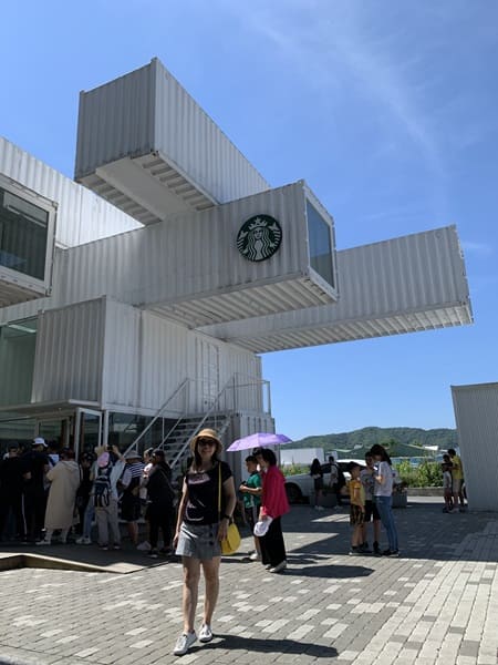Hualien Starbucks Shipping Container Store